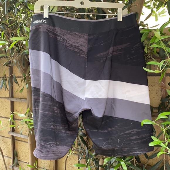 Rip Curl MENS Board Shorts - Picture 4 of 4